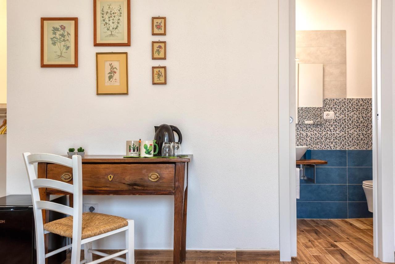 Dery Alghero Holiday Rooms Εξωτερικό φωτογραφία