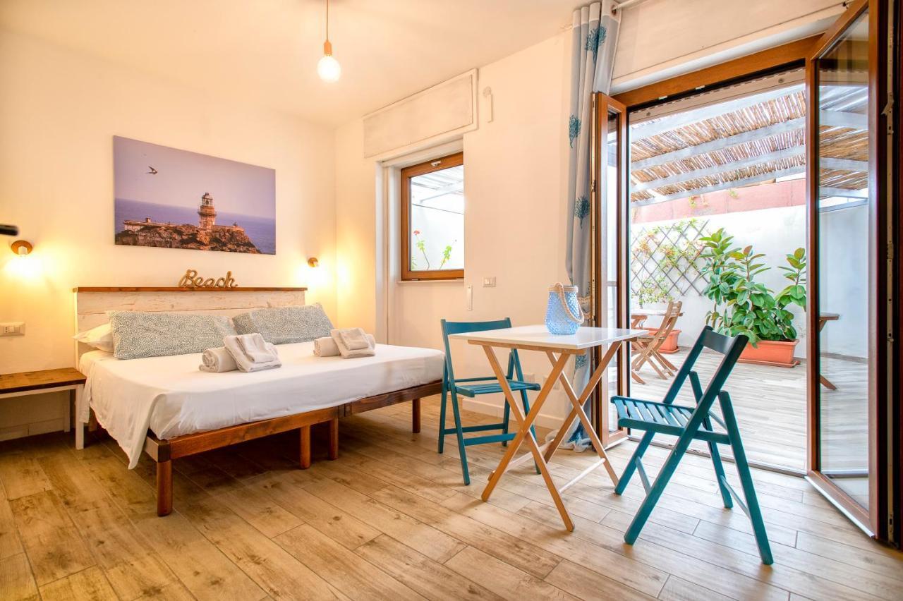 Dery Alghero Holiday Rooms Εξωτερικό φωτογραφία